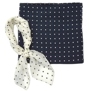 BEGG(ベグ)<br>カシミアドットプリントスカーフ WISPY HANOVER 18391201059