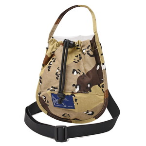 PMW(ピーエムダブリュー)<br>コットン×PVCカモフラージュミニショルダーポーチ GO 18492400112